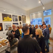 Ausstellung vom Verein Salz in der Suppe mit dem Titel animalisch bei Joss Toledo Art Gallery beim Römerhof in Zürich.